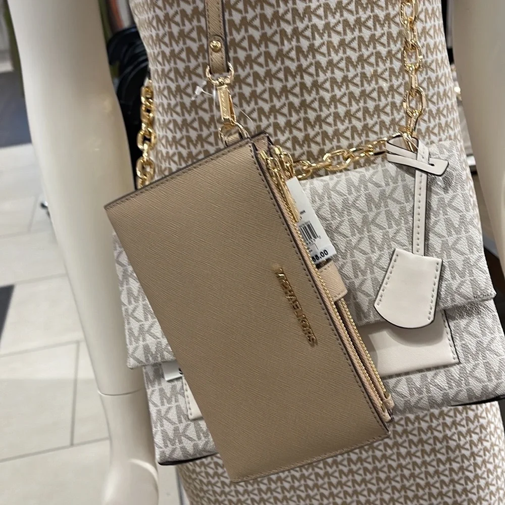 MICHAEL KORS LARGE DOUBLE ZIP WRISTLET wallet, clutch,